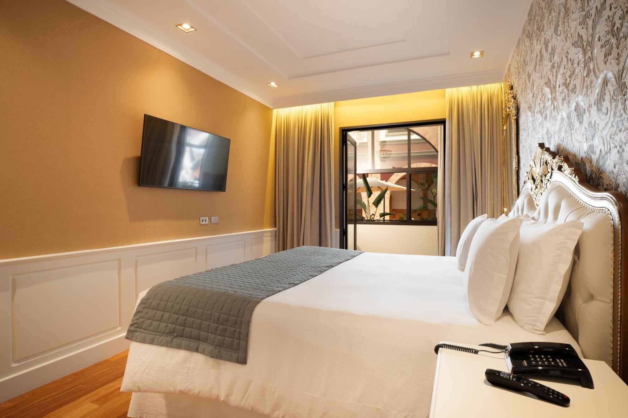 Pousada Luis XV Campos do Jordão Екстериор снимка Deluxe Room