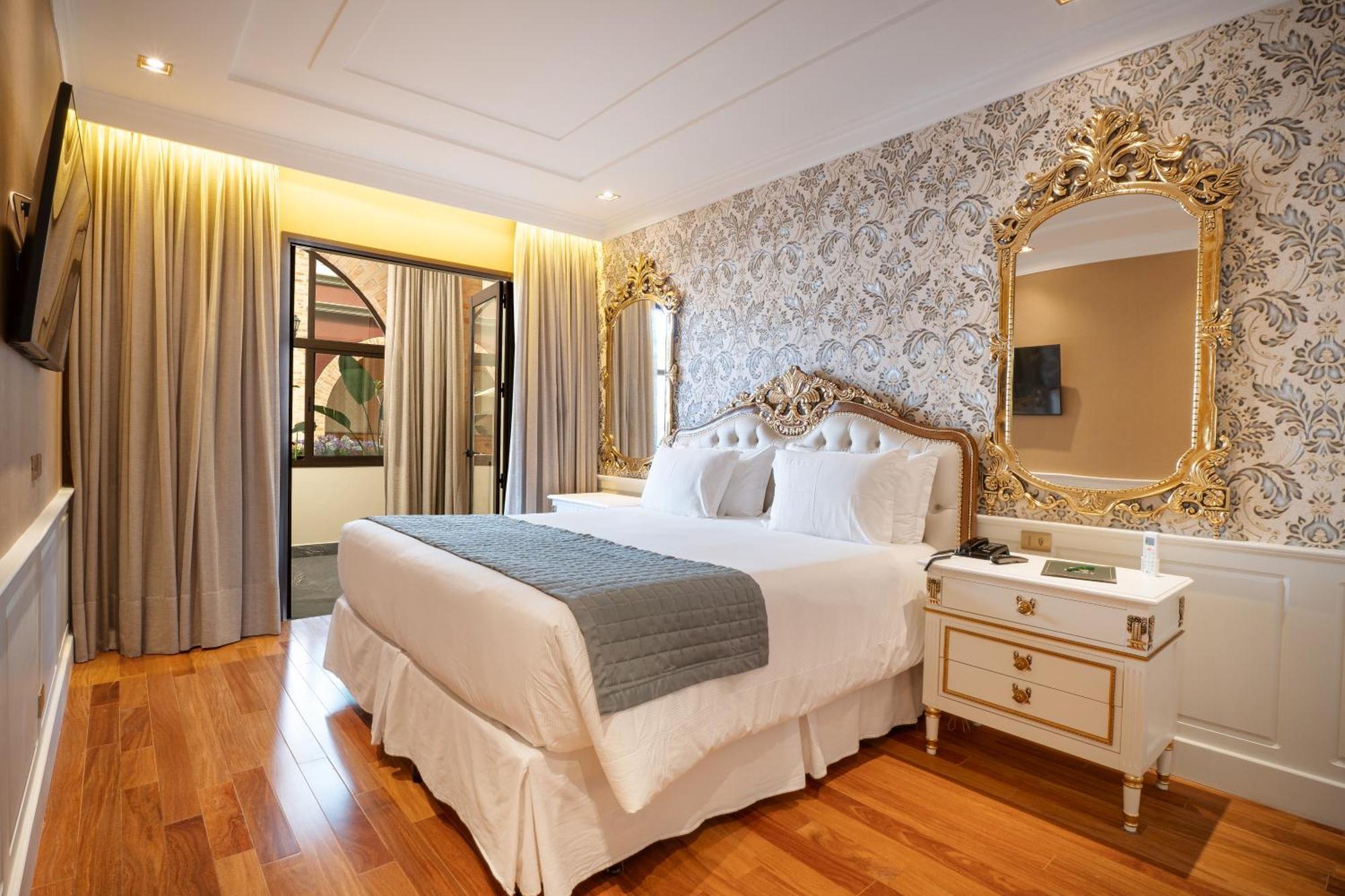 Pousada Luis XV Campos do Jordão Екстериор снимка Deluxe Room
